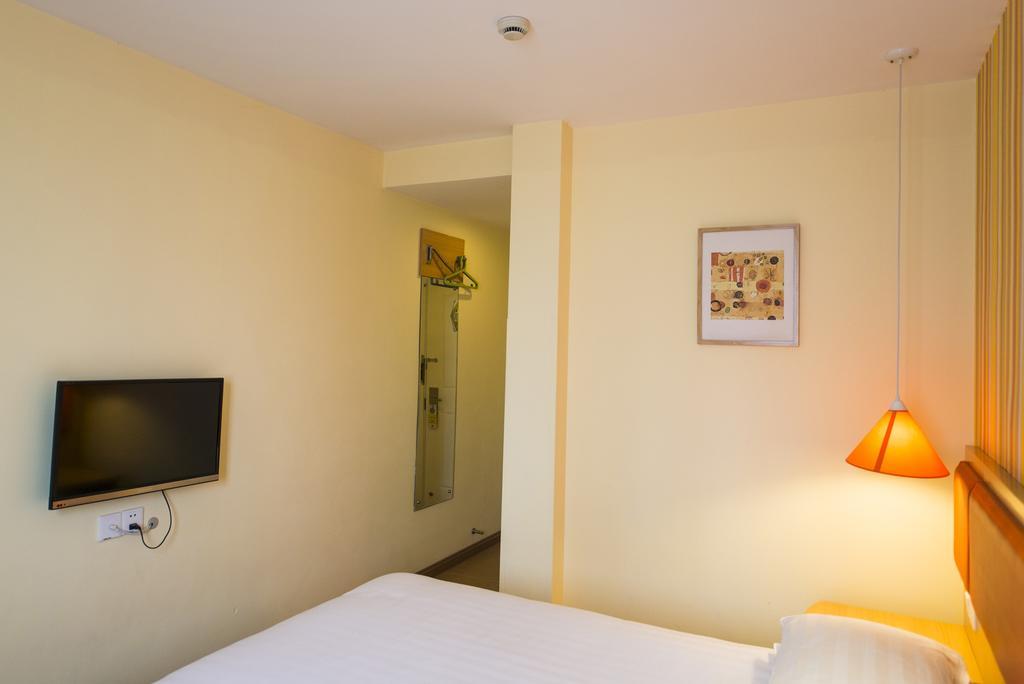 Home Inn Yichang Gezhou Dam Ngoại thất bức ảnh